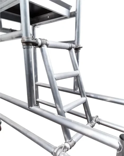 podium-steps-1-metre-detachable-ladder