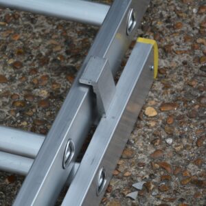 double extension ladders rung slide guide
