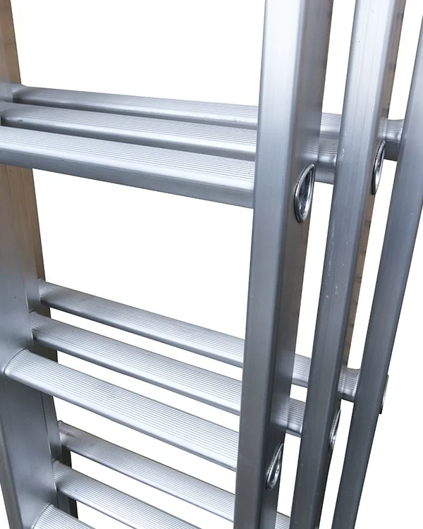 double-heavy-duty-ladders-industrial-ladders-rungs