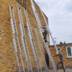 Extension ladder built to last