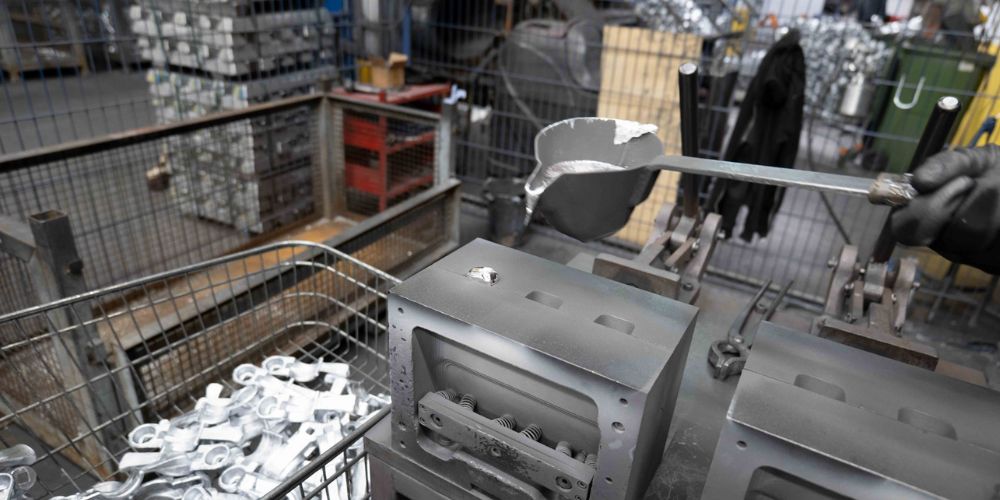 diecasting scaffold braces