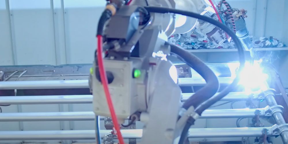 scaffold braces welding robot